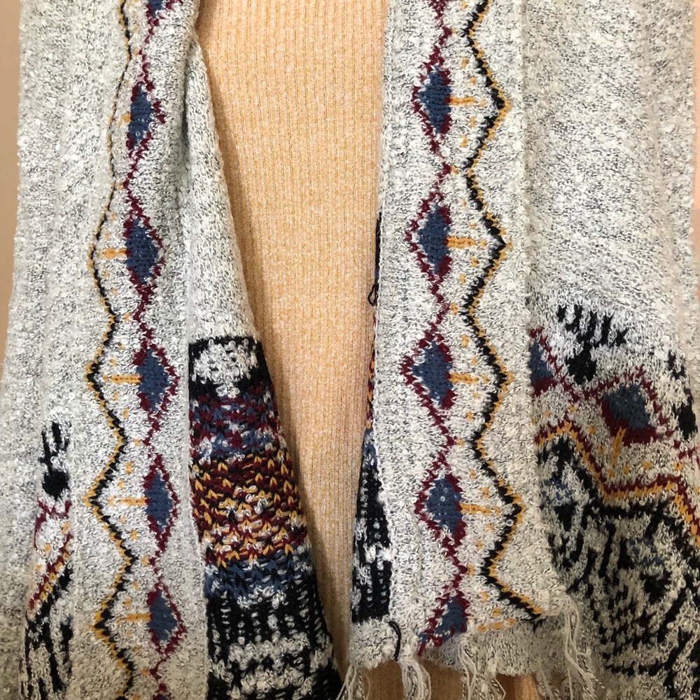 Chunky sweater perfect for fall!!